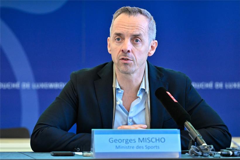 Georges Mischo, Arbeits- und Sportminister

