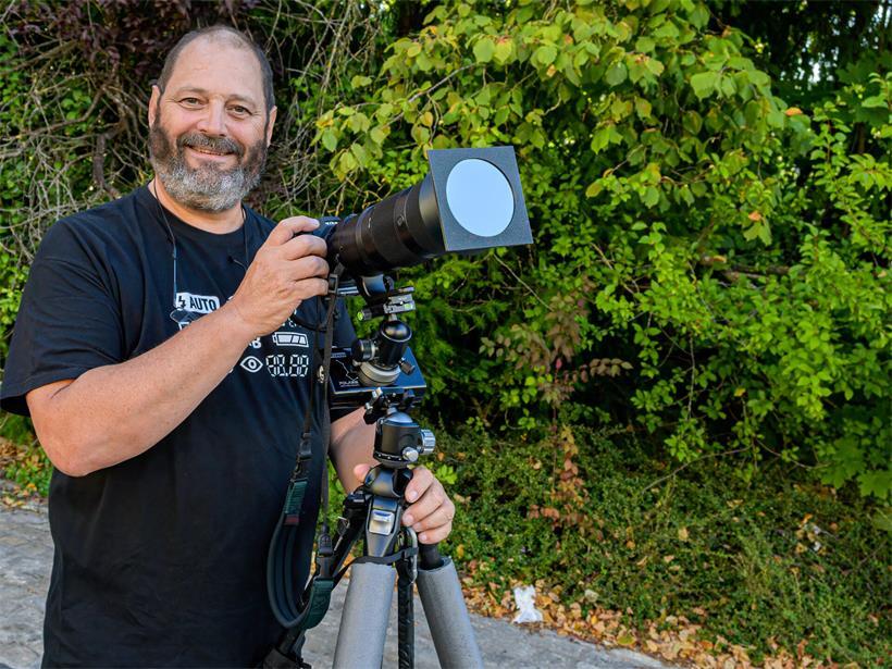Georges Noesen fotografiert seit Jahrzehnten Sport, Konzerte, Reisen und Natur – meist mit genauer Vorbereitung und einer klaren Vorstellung vom gewünschten Bild