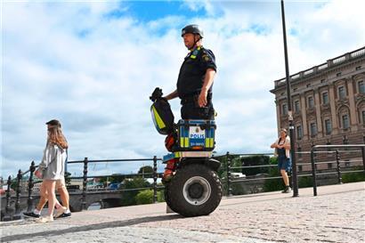 „Geplante Terrortaten wurden abgewendet“: Rollender Polizist in Schweden
