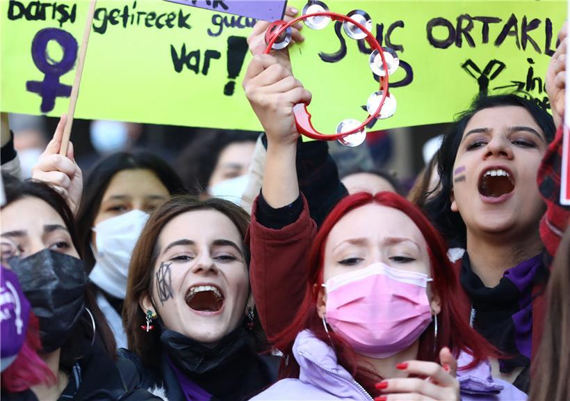 Gesänge bei der Kundgebung in Ankara
