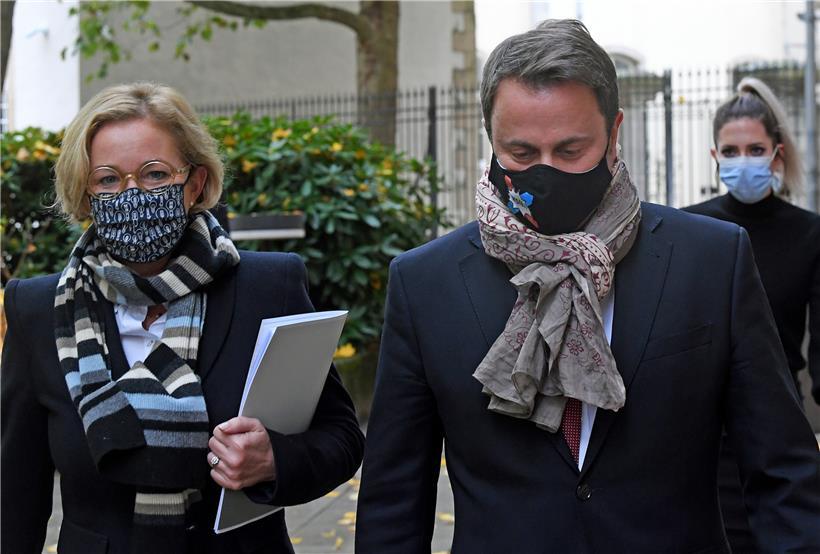 Gesundheitsministerin Paulette Lenert und Premierminister Xavier Bettel hatten keine guten Nachrichten im Gepäck.
