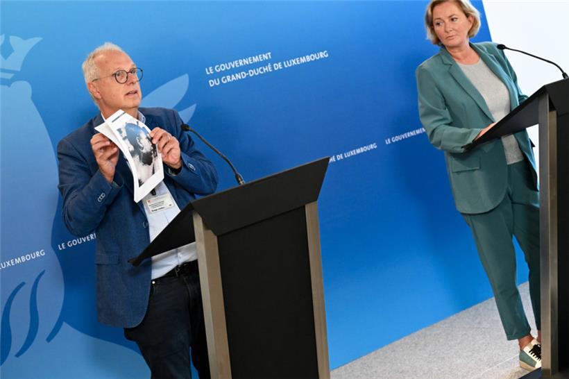 Gesundheitsministerin Paulette Lenert und „Santé“-Direktor Jean-Claude Schmit auf der Pressekonferenz am Freitag
