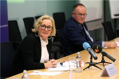 Gesundheitsministerin Paulette Lenert und Sozialminister Romain Schneider zogen Zwischenbilanz des DSP
