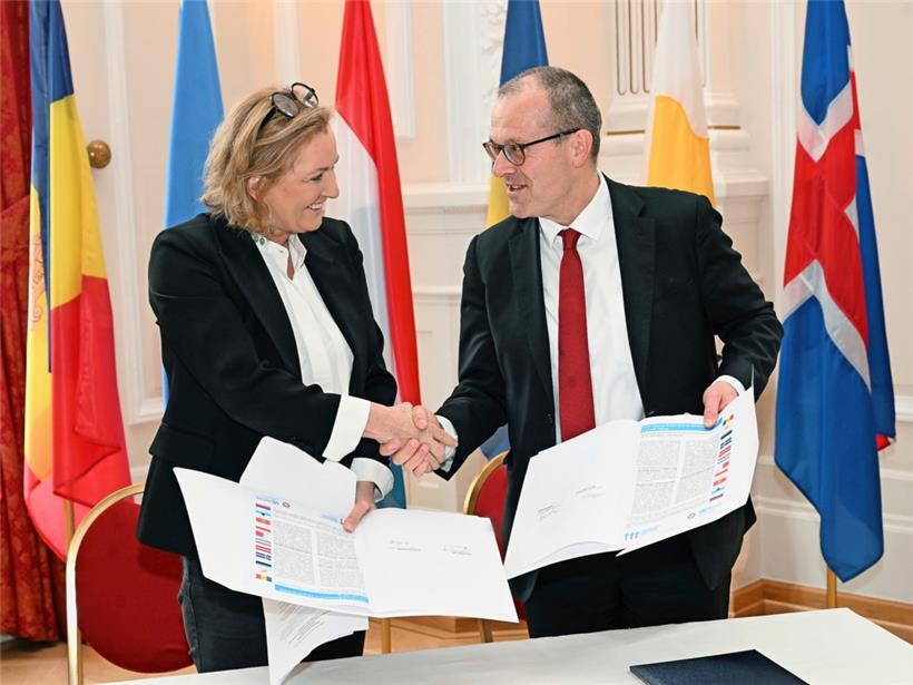 Gesundheitsministerin Paulette Lenert und Hans Henri P. Kluge, WHO-Regionaldirektor für Europa
