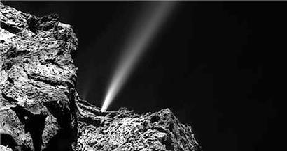 Geysir-Eruption auf dem Kometen 67P
