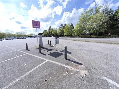 Gezündete Feuerwerkskörper auf dem Parkplatz am Boulevard Aloyse Meyer