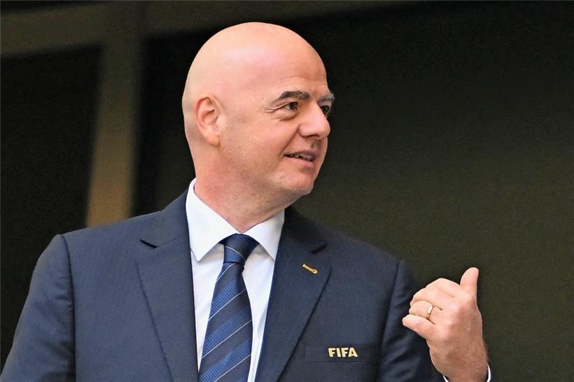 Gianni Infantino und die FIFA wollen den Forderungen von Menschenrechtlern nach einem Fonds für Arbeitsmigranten nicht nachkommen
