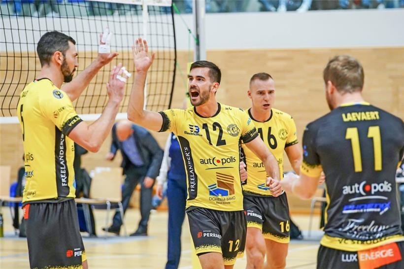 Gilles Braas (Nummer 12) stehen gegen Orion Doetinchem sportlich vor einer Herausforderung
