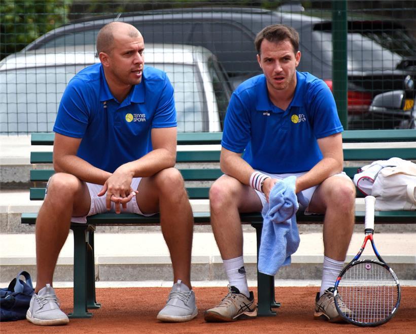 Gilles Muller (links) und Raphael Calzi wollen den Aufstieg in die Weltgruppe II schaffen 
