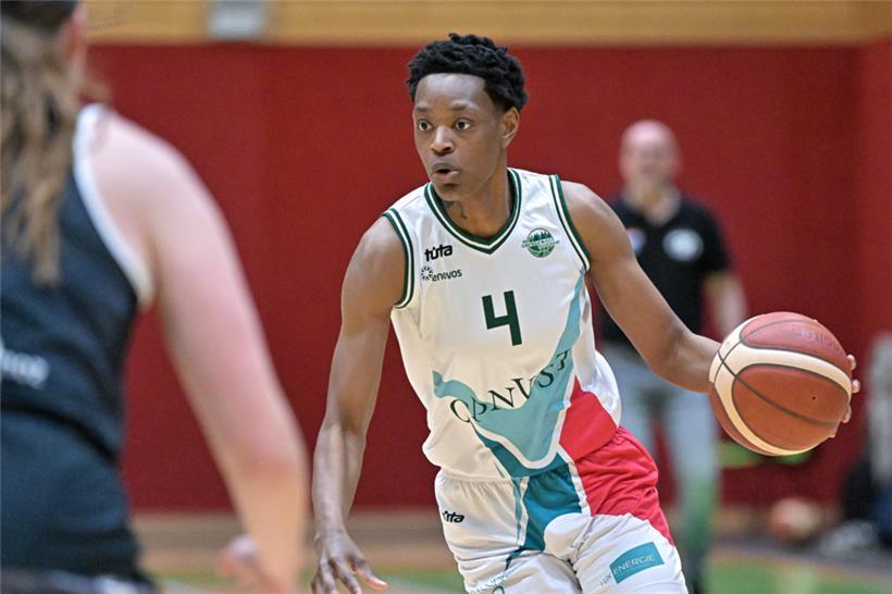 Gréngewald-Profi Alexus Johnson ist auf dem Spielfeld unberechenbar, kam im ersten Halbfinale auf 30 Punkte und 29 Rebounds
