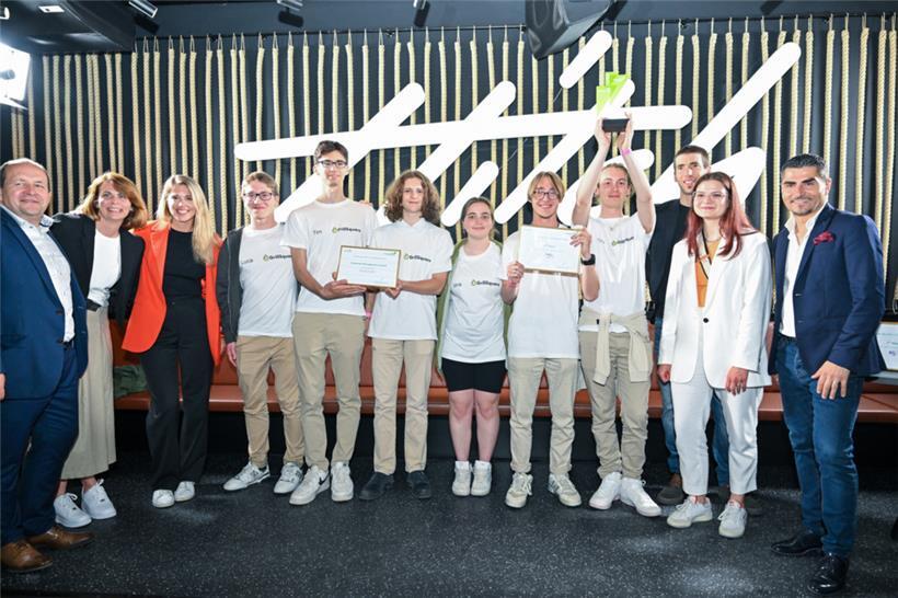 „Grillsquare“ landete auf dem zweiten Platz; das Team erhielt auch den Financial...