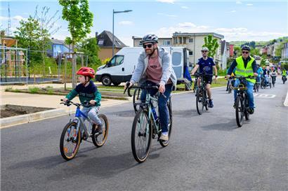 Groß und Klein haben an der fünften Auflage der Fahrraddemo „Critical Mass“ teilgenommen
