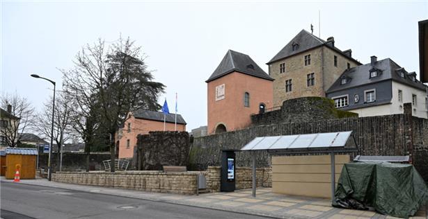 Große Summen werden im Gemeinderats-Saal der Gemeinde Mersch gebilligt
