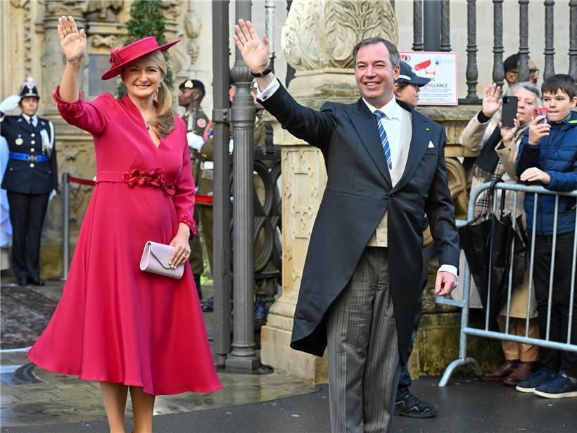 Großherzog Guillaume und Großherzogin nach feierlichem Te Deum am 5. Oktober 2025 in Luxemburg