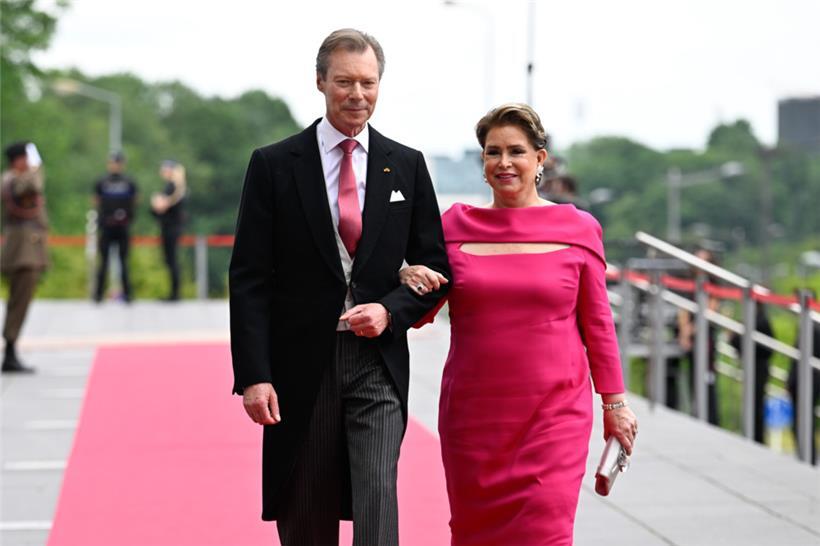 Großherzog Henri und Großherzogin Maria Teresa bei ihrer Ankunft in der Philharmonie
