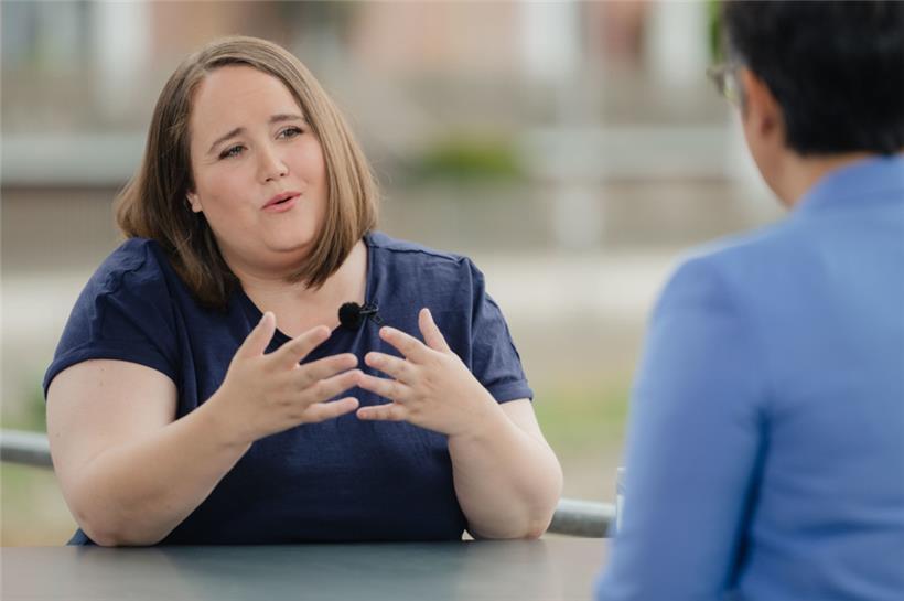 Grünen-Chefin Ricarda Lang fordert eine Sondersteuer auf krisenbedingte Mehrgewinne von Energieunternehmen
