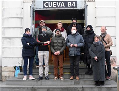 Gruppenbild mit Damen: Cueva-Verantwortliche und Freunde. Leider konnten nicht alle dabei sein.
