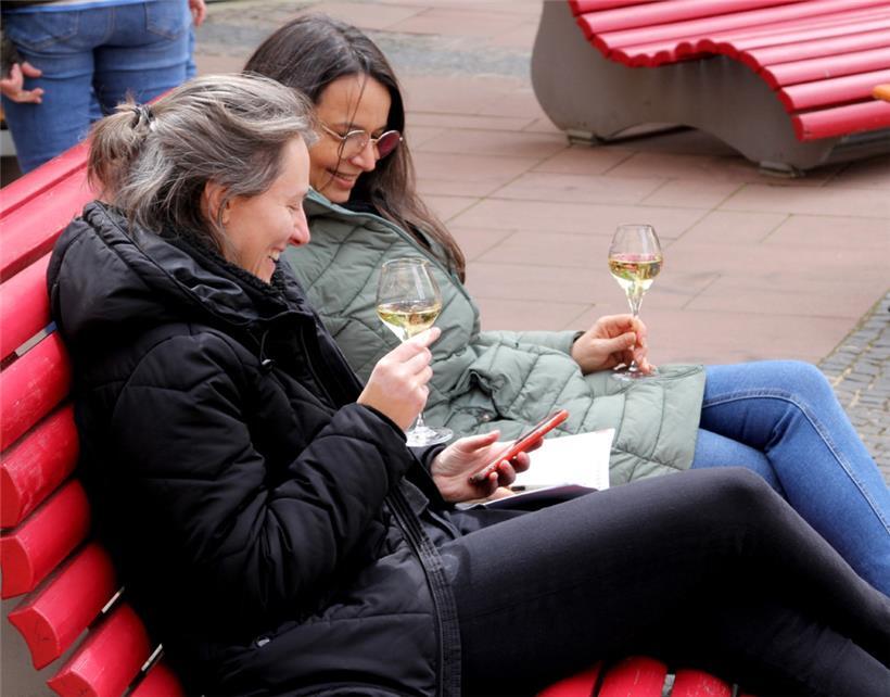 Gruß nach Hause: „Uns geht’s gerade gut hier …“
