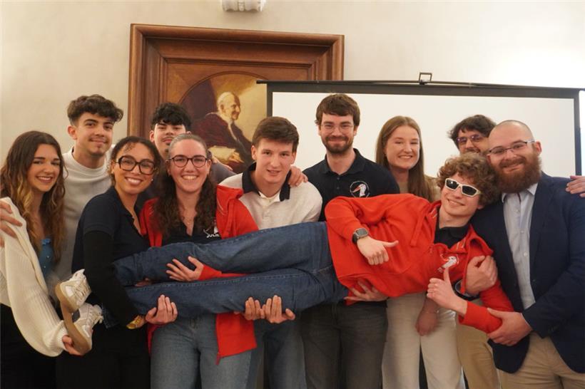 Gut gelaunt in Richtung REEL 2025: der aktuelle Vorstand der „Straßburger“
