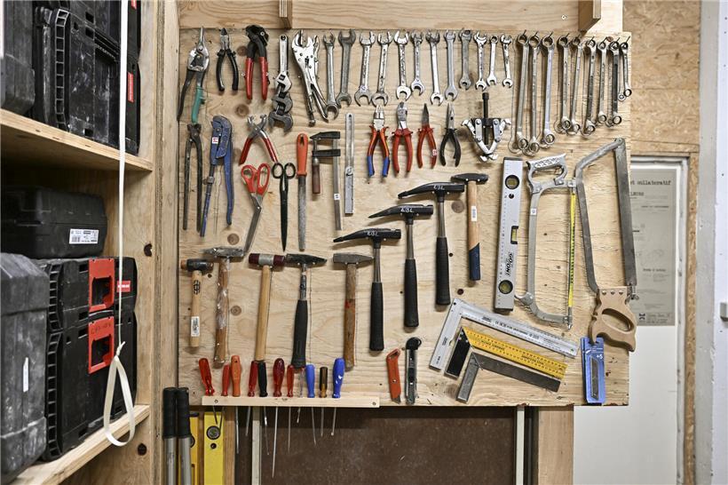 Gut sortierter „Gutt Geschier“ Standort Esch 2023 mit nachhaltigen Mehrwegverpackungen und umweltfreundlichen Produkten