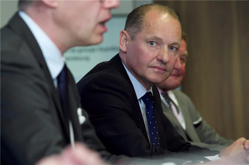 Guus Boekhoudt, Vizepräsident von Guardian Glass
