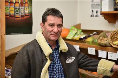 Guy Arend betreibt auf dem Hof seinen eigenen Laden mit Biowaren
