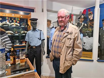 Guy Camille ist einer der Organisatoren des Polizei-Stammtischs im Museum 

