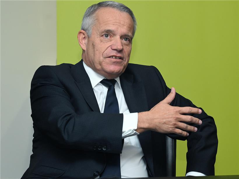 Porträt von Guy Hoffmann, Präsident des Direktionskomitees und aktueller Verwaltungsratspräsident der Bank von 2011 bis heute