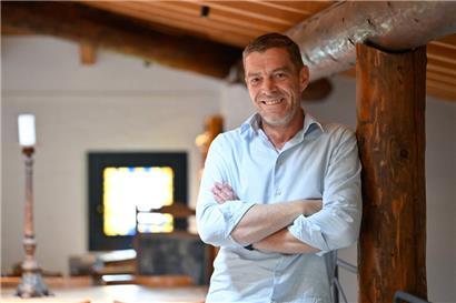 Guy Theis, Chef der „Wäistuff“, sucht eine neue Herausforderung, zunächst mal auf dem Weg nach Santiago de Compostela
