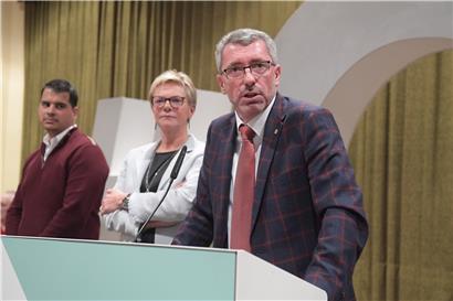 Hält die CSV-Fraktionsvorsitzende dem Parteipräsidenten Frank Engel weiterhin den Rücken frei?
