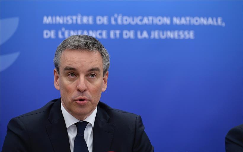 Hat eigene Ideen für die „Rentrée“ in der Grundschule am 25. Mai: Bildungsminister Claude Meisch.

