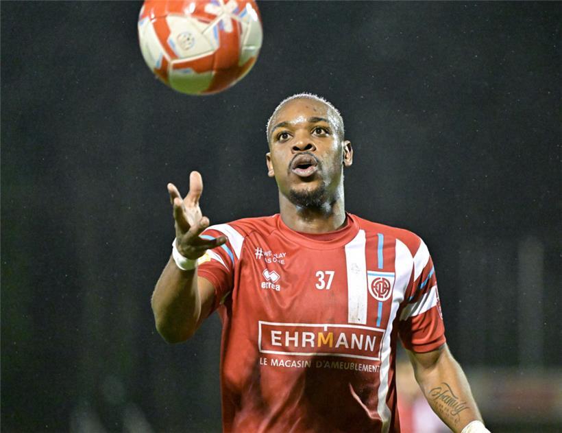 Hénoc Isamene (Fola Esch) am 18. Februar im Derby gegen die Jeunesse