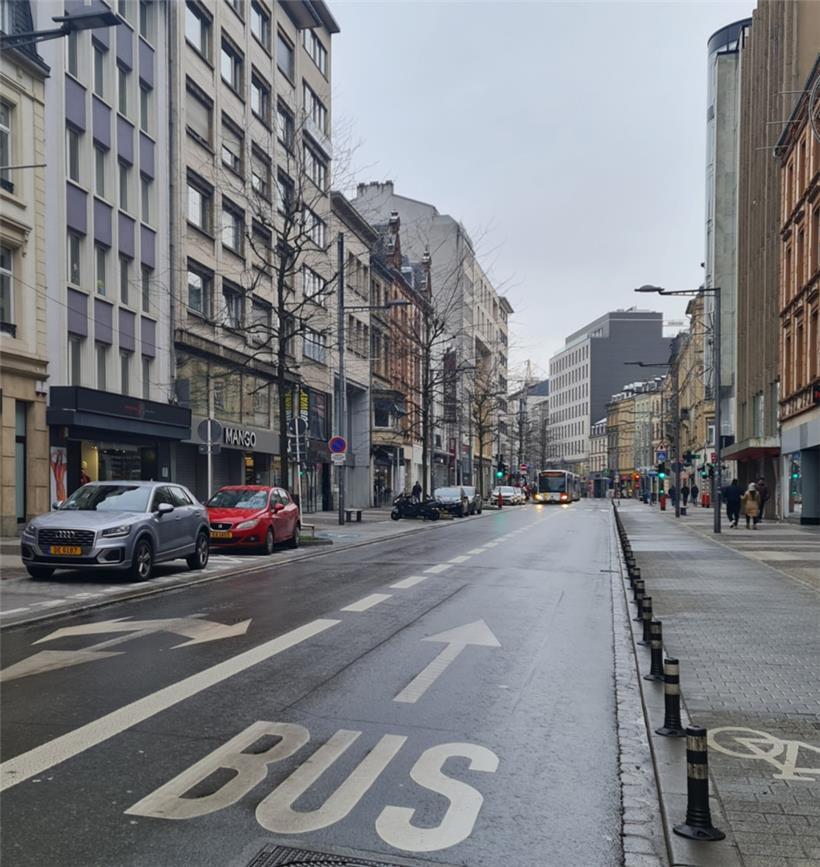 Heute sind hier vor allem Autos und Busse unterwegs
