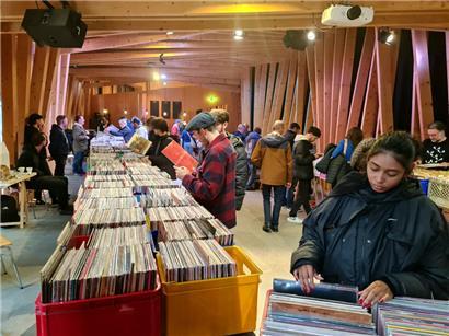 Hunderte Musikbegeisterte fanden am Sonntag den Weg zur „Foire aux disques“ in den hauptstädtischen „Rotondes“

