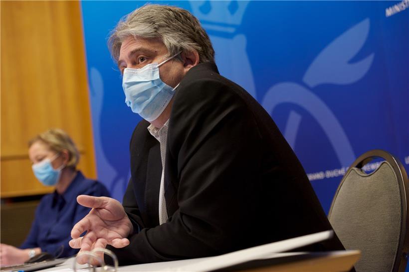 INC-Präsident Dr. Guy Berchem und Gesundheitsministerin Paulette Lenert

