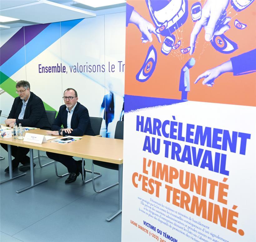 ITM-Direktor Marco Boly (l.) und Arbeitsminister Georges Engel (r.) wollen beim Thema Mobbing sensibilisieren und vorbeugen
