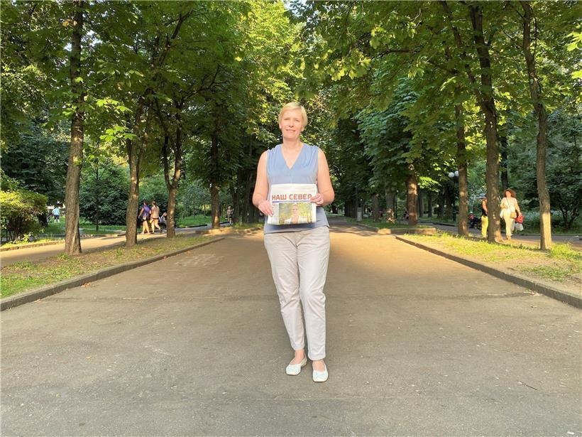 „Ich kämpfe um mein Land“: Marina Litwinowitsch wirbt um Wählerstimmen in einem Moskauer Park
