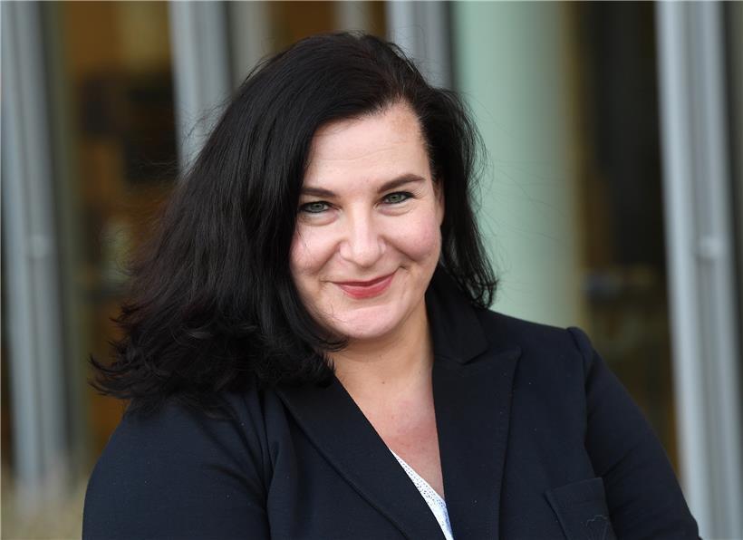 Ihre Laufbahn war bislang von vielen Wechseln geprägt – aber „Hauptsache etwas, bei dem ich in Kontakt mit Menschen bin“, sagt Sandra Sidon

