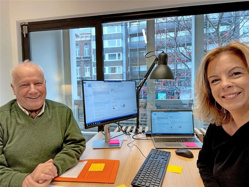 „Il est adéquat de rappeler, comme le fait la décision du tribunal d’arrondissement, que c’est à celui qui réclame la protection d’apporter à son juge tous les éléments concrets qui lui permettront de conclure à l’existence effective d’un droit d’auteur dans le chef du demandeur“, explique Dominique Bomboire (à droite), ici aux côtés de Victor-Vincent…
