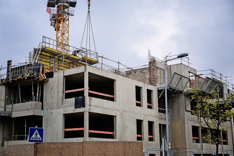 Im Bauwesen geht die Zahl der Angestellten derzeit deutlich zurück
