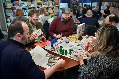 Im Escher Brettspielcafé kann gewürfelt werden, bis zum Umfallen.
