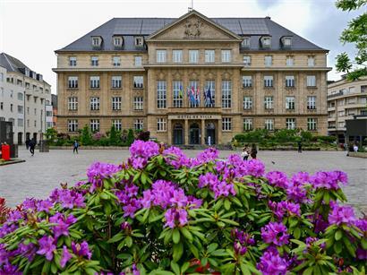 Im Escher Rathaus können die in Luxemburg registrierten Brasilianer am Sonntag ihre Stimme abgeben