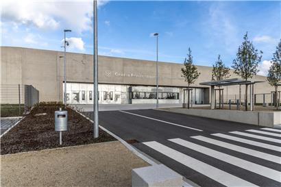 Älterer Mann im Gefängnis Uerschterhaff Sanem, symbolisch für Todesfall eines 71-Jährigen im Haftzentrum am Sonntag