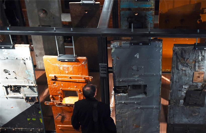 Im Gulag-Museum in Moskau sind unter anderem Zellentüren aus sowjetischen Arbeitslagern zu sehen. Das Putin-Regime will nicht, dass an die stalinistischen Verbrechen erinnert wird, und ließ das Museum schließen.
