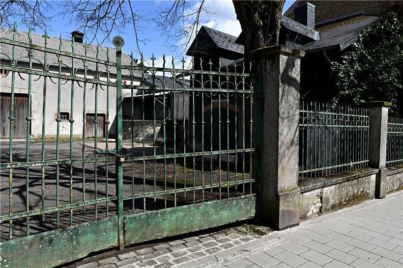 Im Innenhof wird die Gemeinde einen provisorischen Pavillon während des Kulturja...