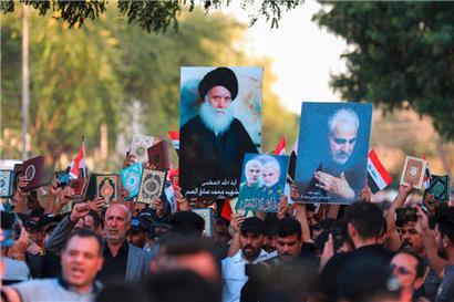 Im Irak haben mehrere tausend Menschen gegen Koran-Verbrennungen in Schweden und Dänemark protestiert
