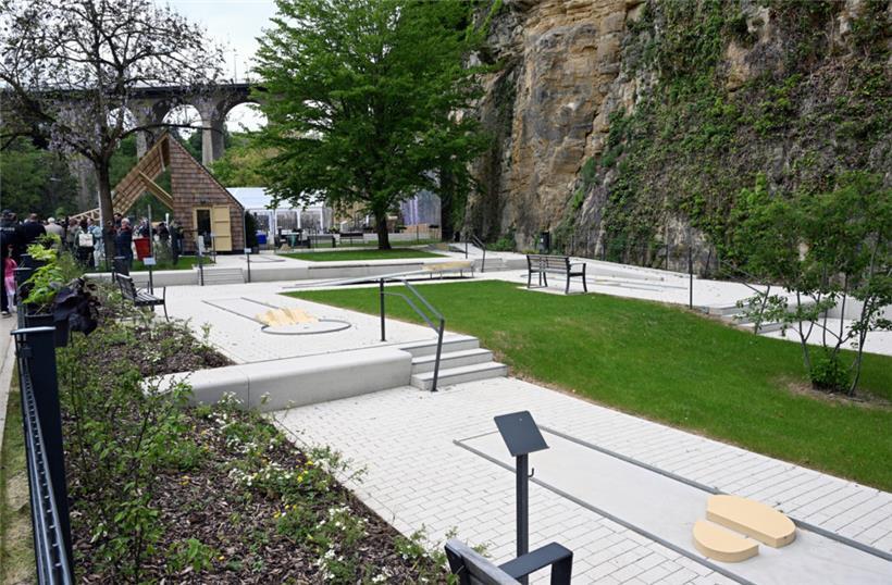 Im Kiosk an der Minigolfanlage können Snacks und Getränke erworben werden