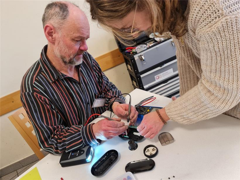 Im Repair Café in Walferdingen

