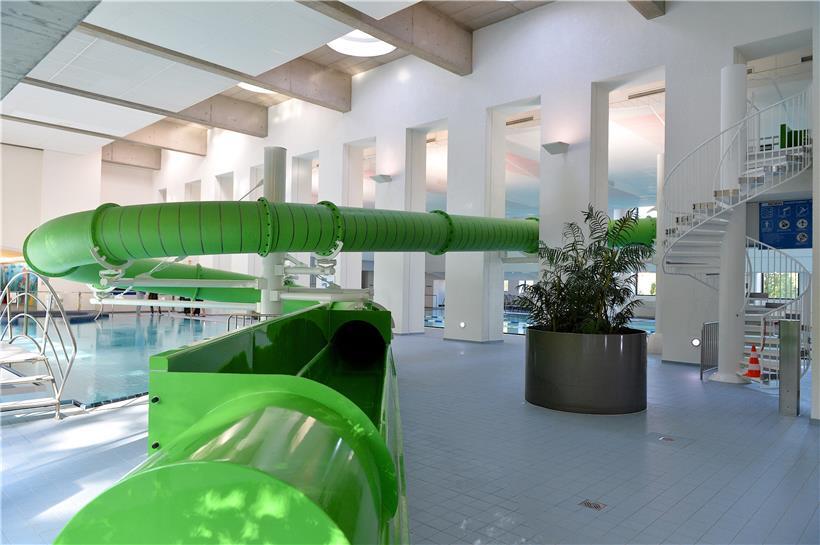 Im Sommer ist das Schwimmbad drei Wochen lang wegen Wartungsarbeiten geschlossen – dieses Jahr bleibt es jedoch ohne Unterbrechung geöffnet
