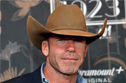 Im gegenwärtigen amerikanischen Film- und Fernsehbetrieb hat Taylor Sheridan den Neo-Western inhaltlich und formal geprägt
